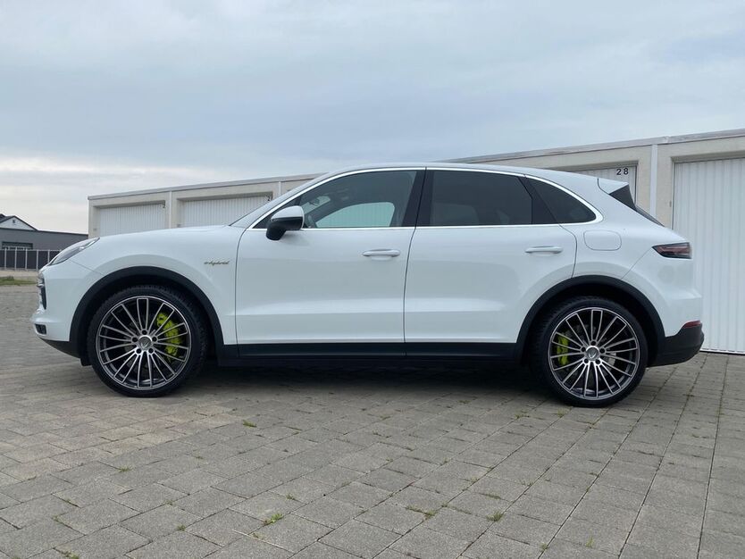 Porsche Cayenne 94.500 km 55.900 € Burgau 89331