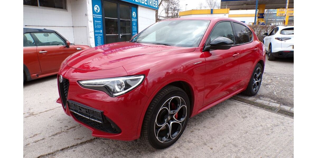 Alfa Romeo Stelvio 102.000 km 23.900 &euro; Krailling bei München 82152
