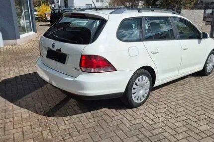 VW Golf 667.000 km 850 &euro; Frankfurt am Main-Innenstadt II 60306