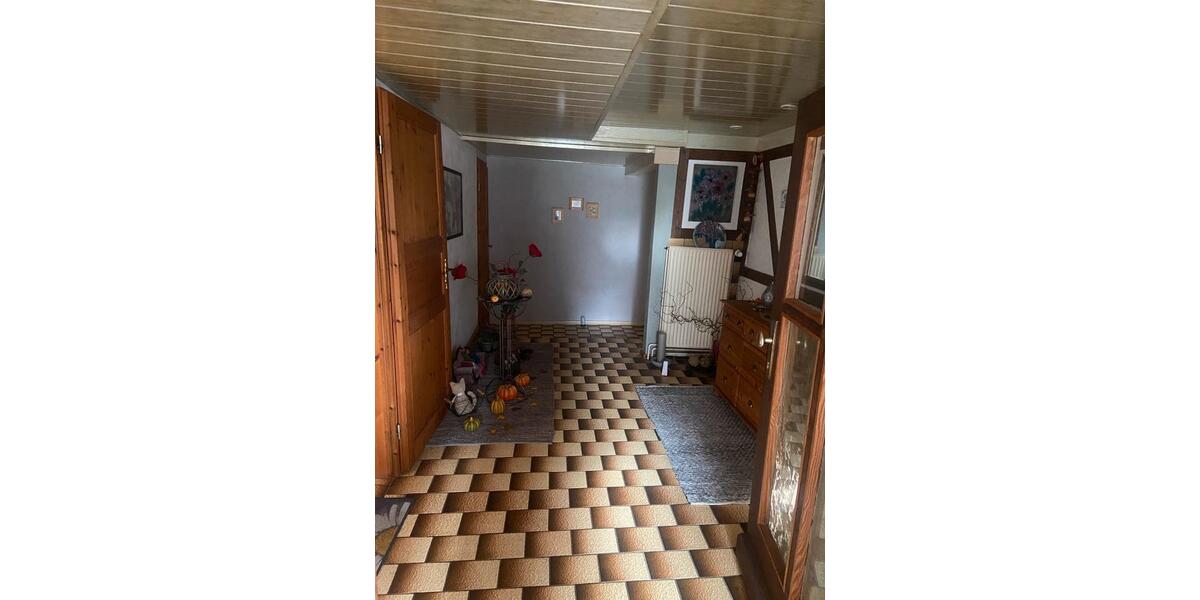 Einfamilienhaus Eddelak - 8 Zimmer, 180 m&sup2;, 315.000&euro; | Angebot:27081738