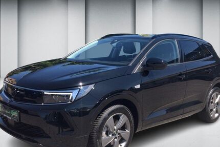 Opel Grandland (X) 17.150 km 26.990 &euro; Leipzig 04179
