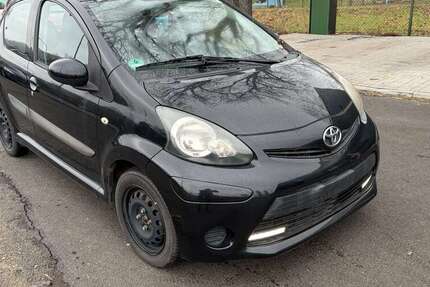 Toyota Aygo 72.500 km 3.800 &euro; Eisenach 99817
