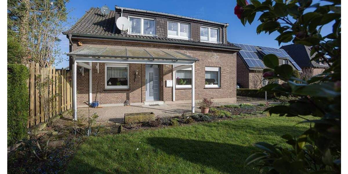 Mehrfamilienhaus, Wohnhaus Rees Millingen - 6 Zimmer, 153 m&sup2;, 239.000&euro; | Angebot:25929777