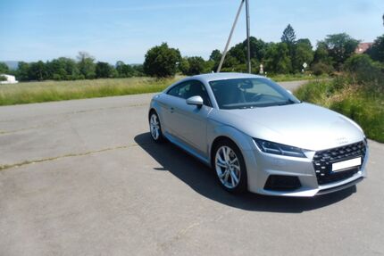 Audi TT 12.800 km 31.700 &euro; Hardegsen,nähe A7 37181