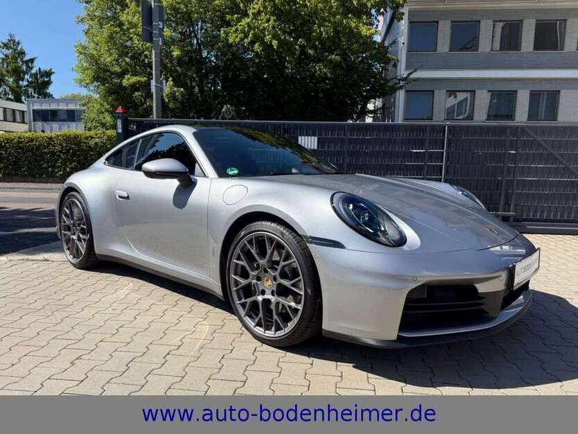 992