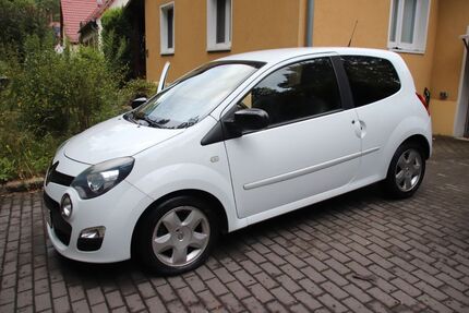 Renault Twingo 75.459 km 5.950 &euro; Dresden 01324