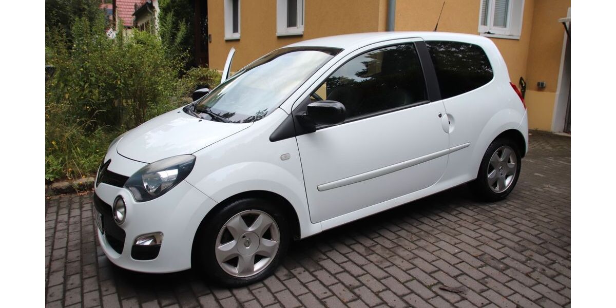 Renault Twingo 75.459 km 5.950 &euro; Dresden 01324