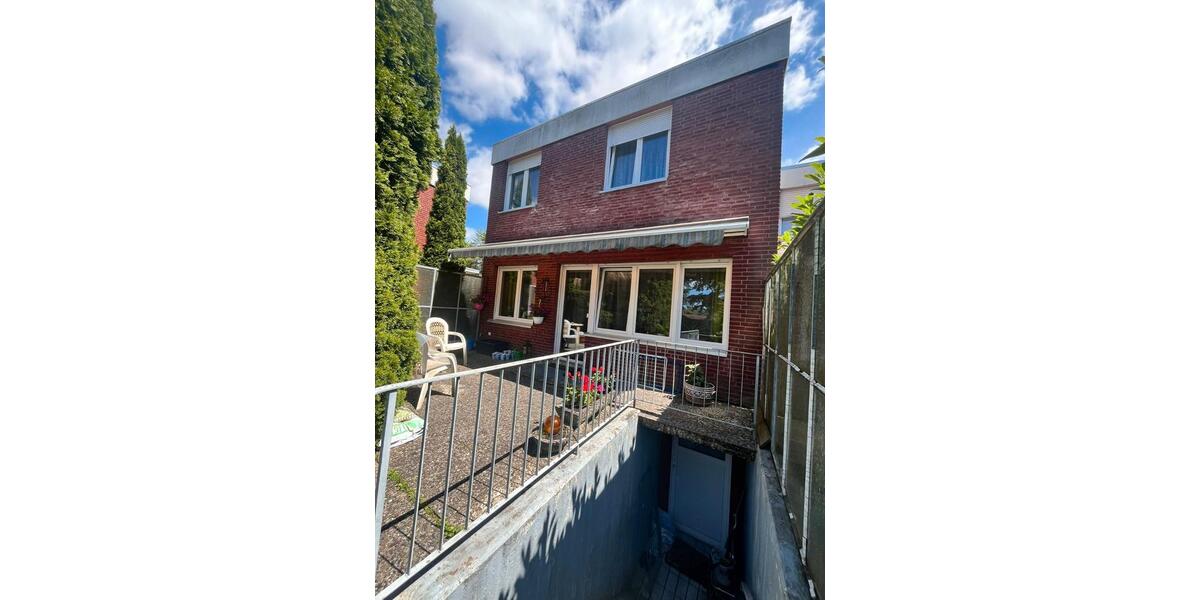 Reihenhaus Uelzen - 4 Zimmer, 134 m&sup2;, 330.000&euro; | Angebot:27002059