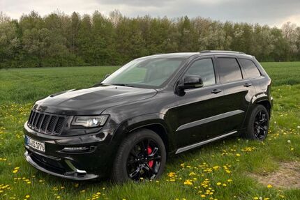 Jeep Grand Cherokee 169.500 km 31.900 &euro; Dortmund 44149