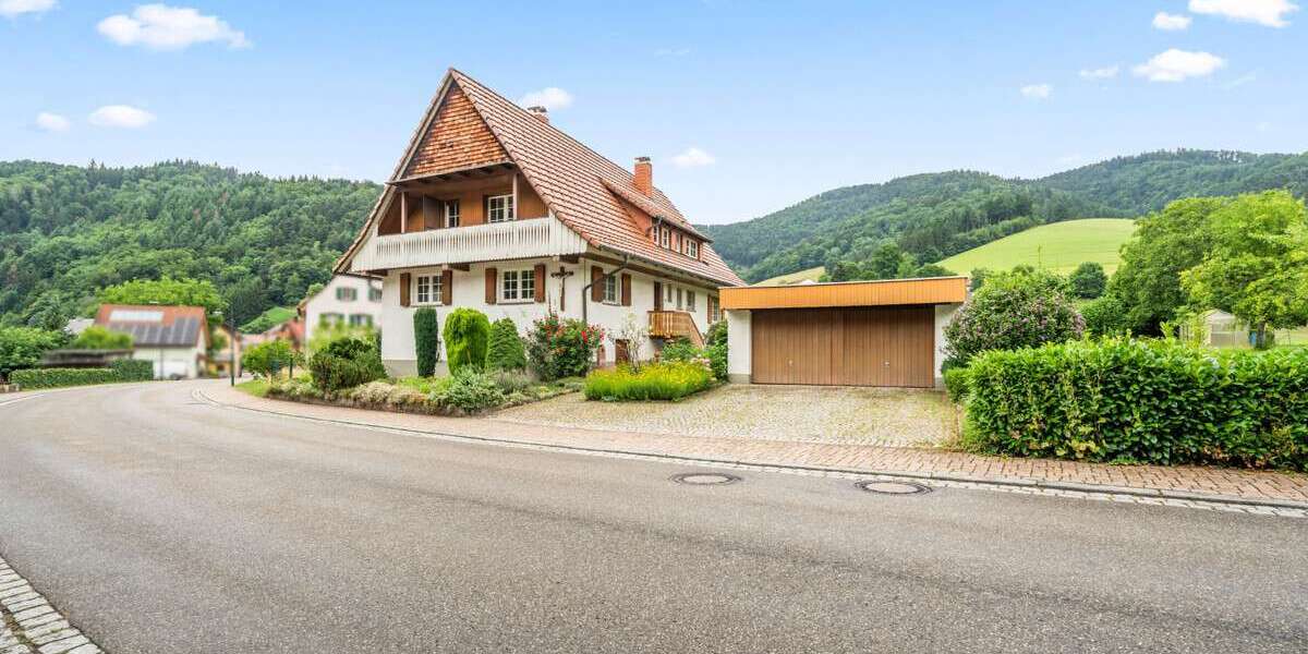 Einfamilienhaus Glottertal - 7 Zimmer, 192 m&sup2;, 590.000&euro; | Angebot:26359392