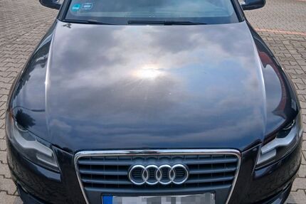 Audi A4 199.000 km 7.500 &euro; Taucha 04425