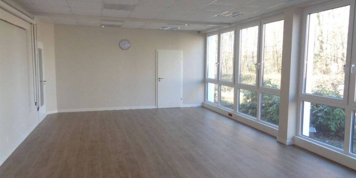 Gewerbeobjekt Steinhagen - 3 Zimmer, 120 m&sup2;, 1.200&euro; | Angebot:25703958