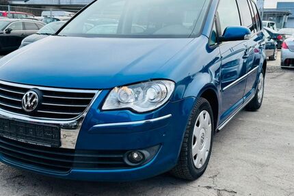 VW Touran 281.000 km 2.200 &euro; Ofterdingen 72131