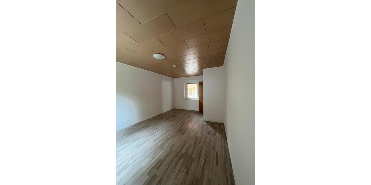 Erdgeschoßwohnung Werder (Havel) - 1 Zimmer, 100 m&sup2;, 1.800&euro; | Angebot:26683168