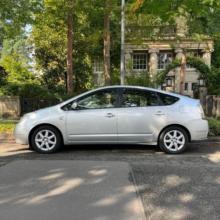 PRIUs