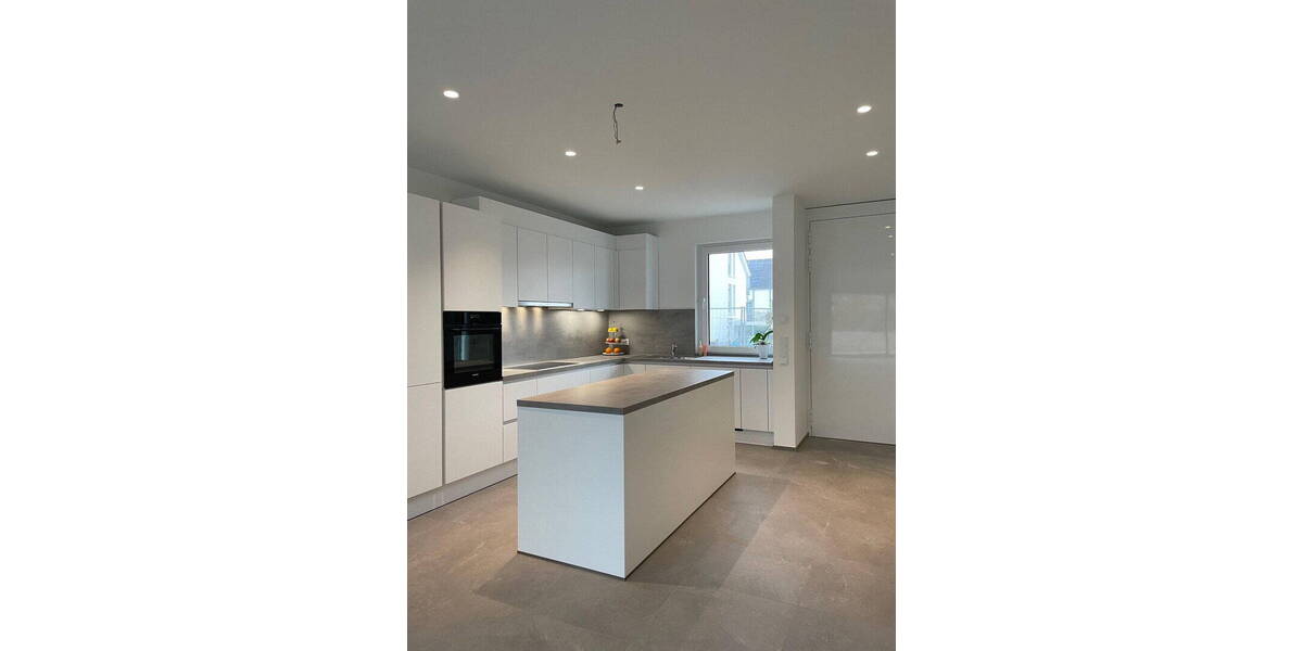 Doppelhaushälfte Bad Homburg Ober-Erlenbach - 6 Zimmer, 185 m&sup2;, 3.850&euro; | Angebot:26483764
