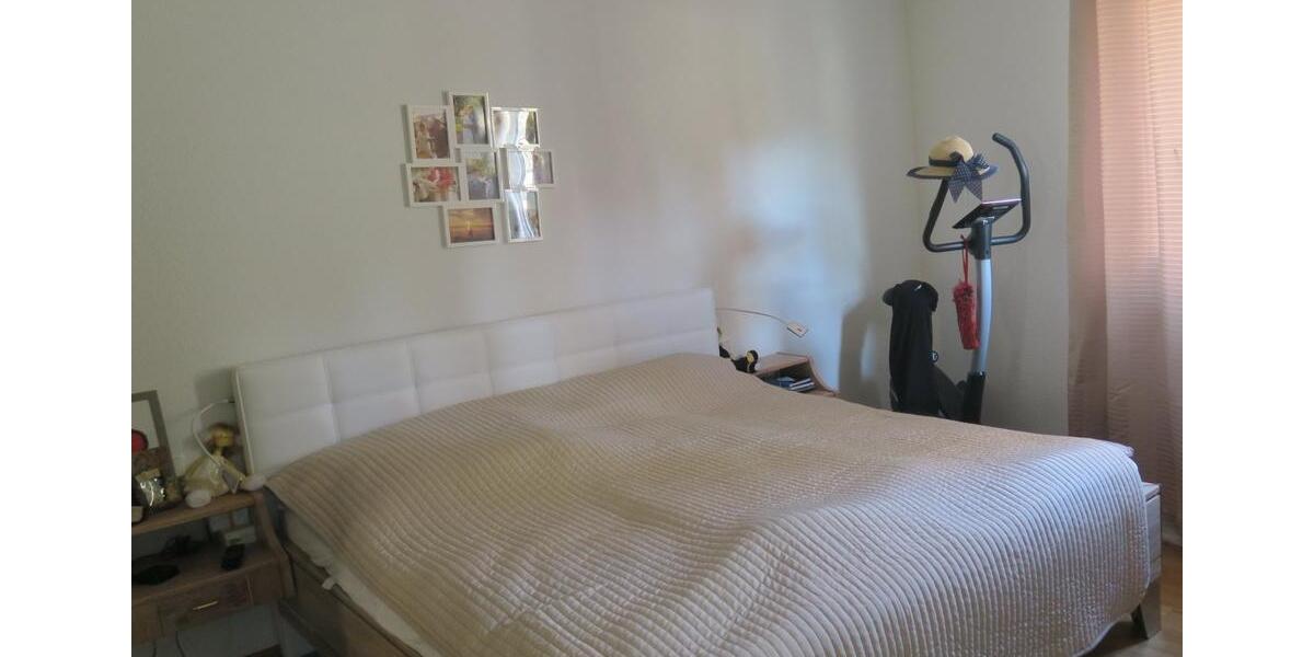 Hochparterre Radolfzell am Bodensee - 4 Zimmer, 104 m&sup2;, 1.400&euro; | Angebot:26341248