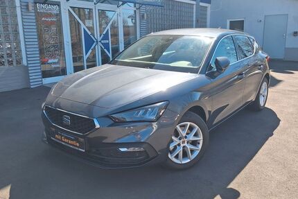 Seat Leon 17.620 km 23.850 &euro; Stadtallendorf 35260
