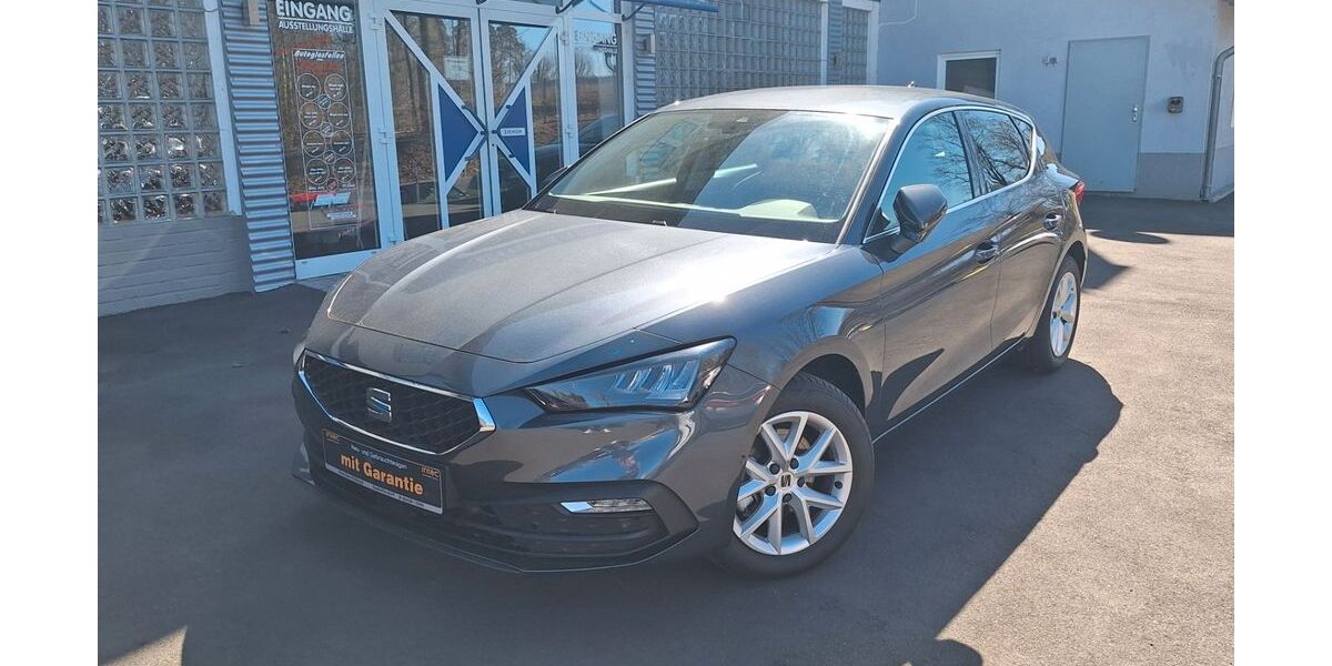 Seat Leon 17.620 km 23.850 &euro; Stadtallendorf 35260