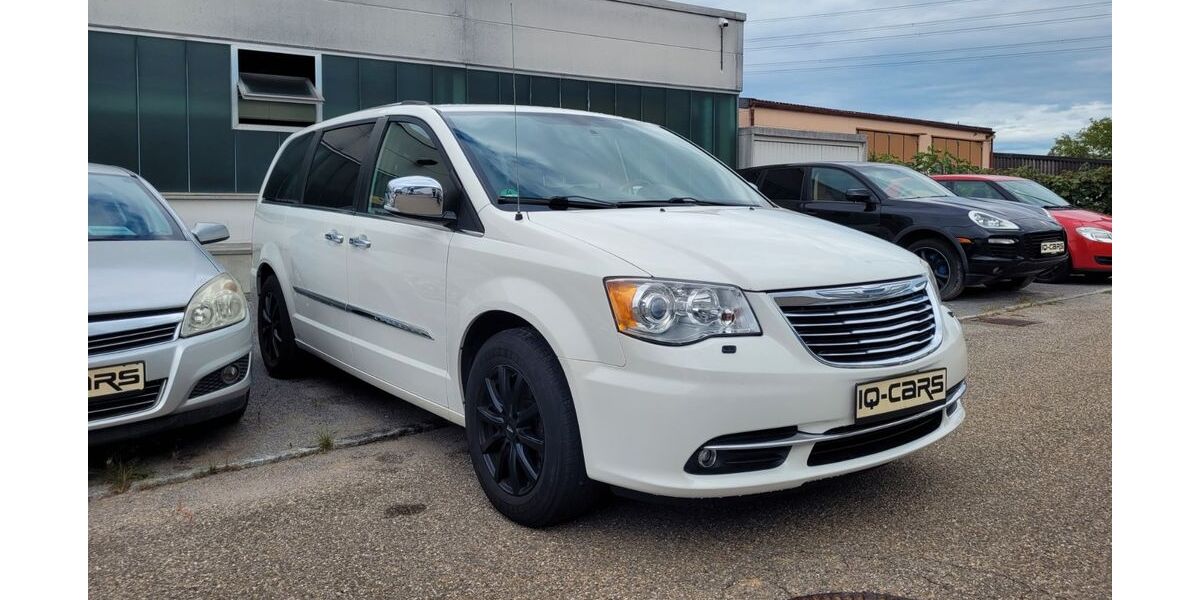 Chrysler Grand Voyager 177.500 km 10.390 &euro; Sachsenheim 74343