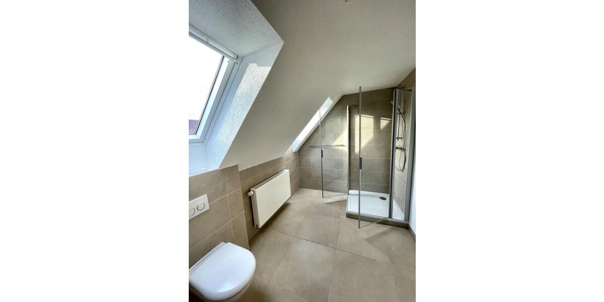 Dachgeschoßwohnung Nattheim - 3 Zimmer, 65 m&sup2;, 780&euro; | Angebot:25340815