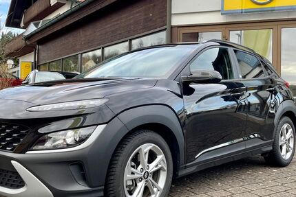 Hyundai KONA 22.535 km 19.900 € Maßbach/Poppenlauer 97711