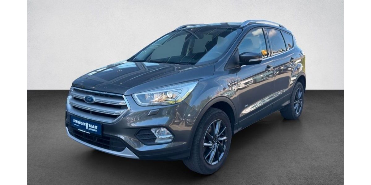 Ford Kuga 110.000 km 17.900 € Hannover 30459