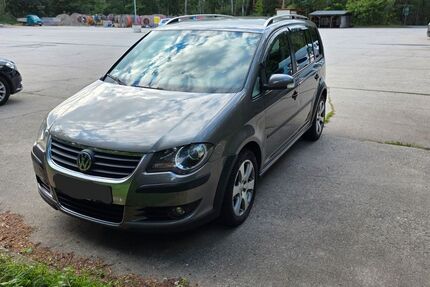 VW Touran 270.000 km 3.290 &euro; Hermsdorf 07629