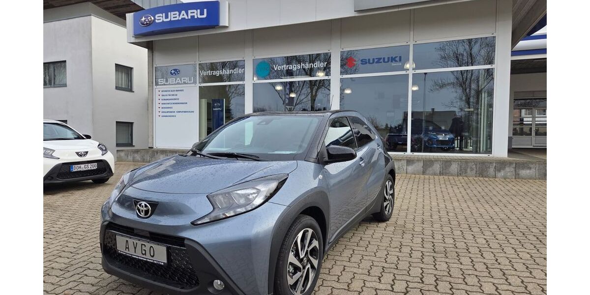 Toyota Aygo (X) 1.180 km 18.400 &euro; Bocholt 46395