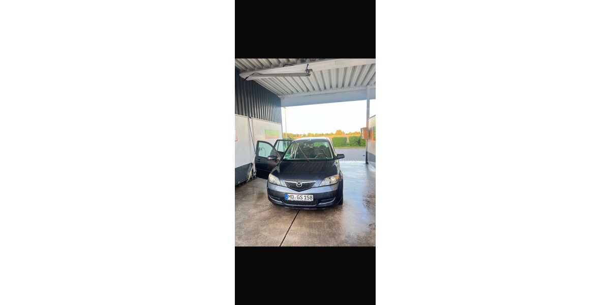 Mazda 2 260.000 km 1.850 &euro; Köthen 06366