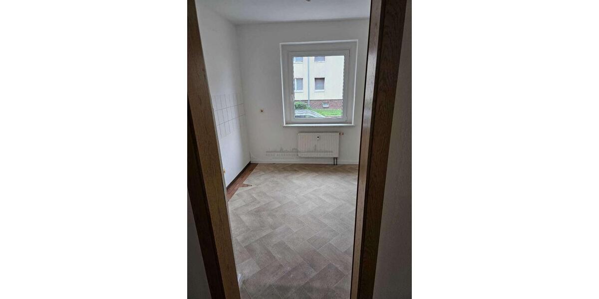 Erdgeschoßwohnung Dessau-Roßlau Dessau - 3 Zimmer, 64 m&sup2;, 399&euro; | Angebot:23616343
