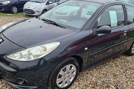 Peugeot 206 180.000 km 2.690 € Mendig 56743