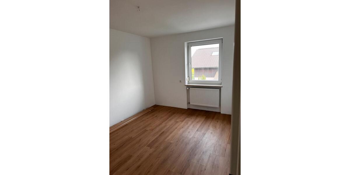 Etagenwohnung Simbach am Inn - 3 Zimmer, 58 m&sup2;, 900&euro; | Angebot:26356660
