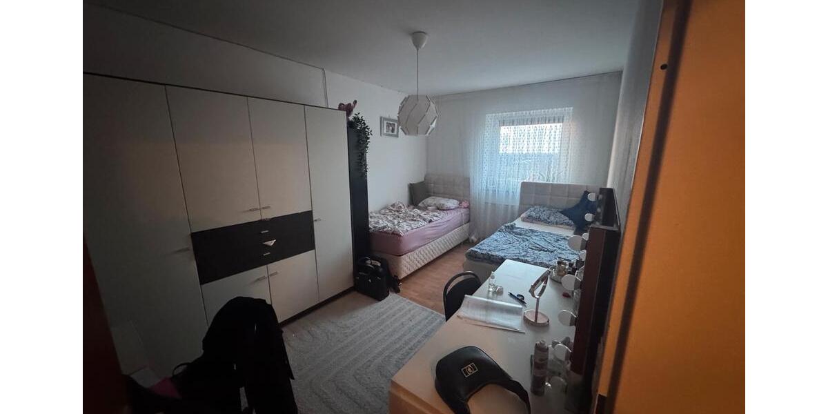 Etagenwohnung Schloß Holte-Stukenbrock Stukenbrock - 4 Zimmer, 106 m&sup2;, 185.000&euro; | Angebot:26889476