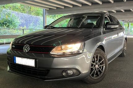 VW Jetta 132.130 km 9.499 € Schenkenzell 77773