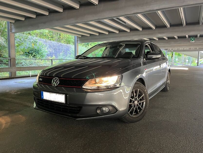 VW Jetta 132.130 km 9.499 € Schenkenzell 77773