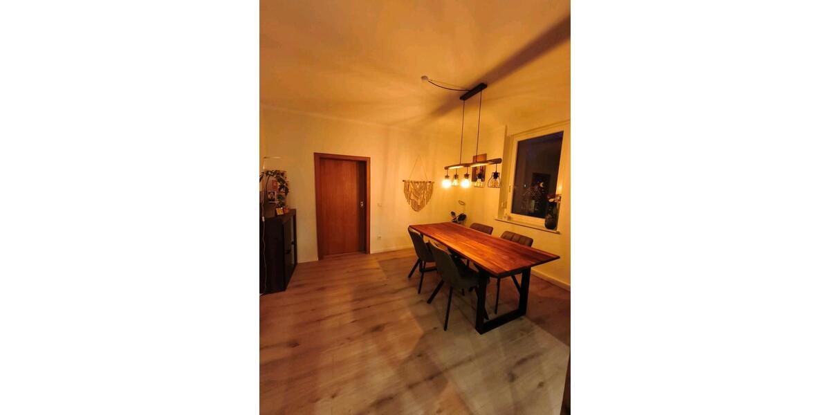 Dachgeschoßwohnung Witten Heven - 4.5 Zimmer, 92 m&sup2;, 1.000&euro; | Angebot:25225258