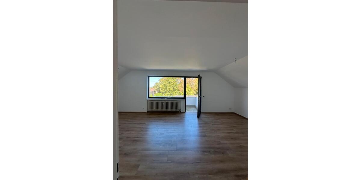 Dachgeschoßwohnung Minden Kuhlenkamp - 2 Zimmer, 64 m&sup2;, 155.000&euro; | Angebot:27447811
