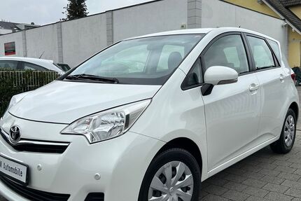 Toyota Verso-S 65.646 km 7.990 &euro; Soest 59494