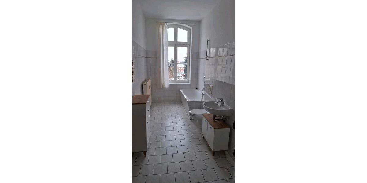 Etagenwohnung Rathenow - 1 Zimmer, 50 m&sup2;, 520&euro; | Angebot:26302983