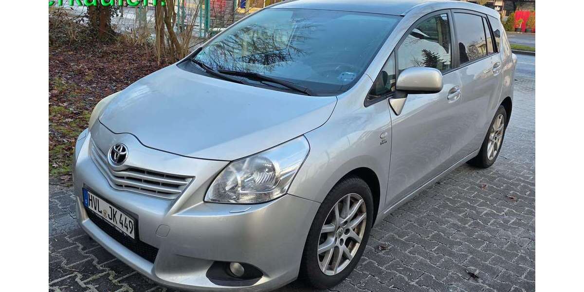 Toyota Verso 206.000 km 5.200 &euro; Falkensee, Stadt 14612