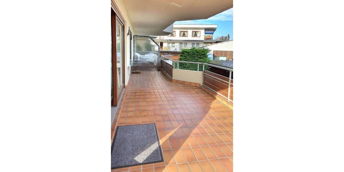 Etagenwohnung Konstanz Wallhausen - 2 Zimmer, 76 m&sup2;, 395.000&euro; | Angebot:26231140