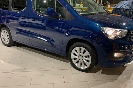 Opel Combo Life 82.874 km 15.890 &euro; Spremberg 03130