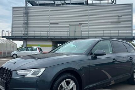 Audi A4 229.000 km 9.450 &euro; Schönefeld 12526