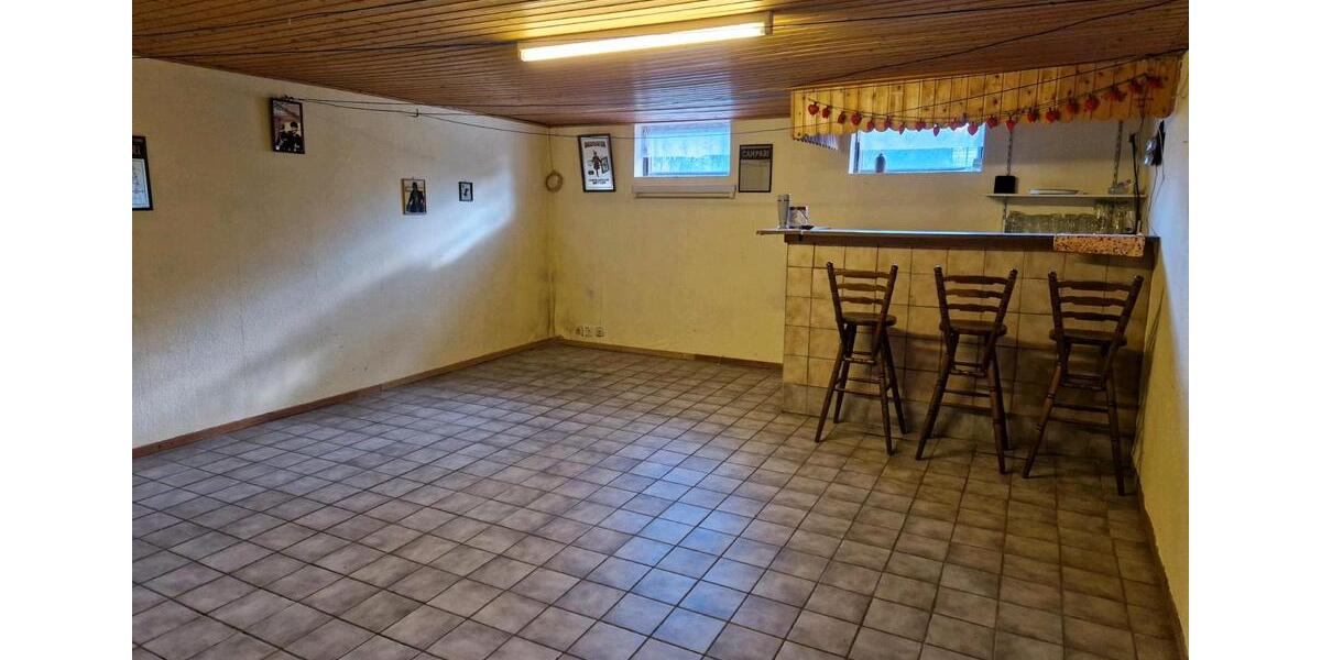Einfamilienhaus Bergfeld - 8 Zimmer, 224 m&sup2;, 380.000&euro; | Angebot:26758253