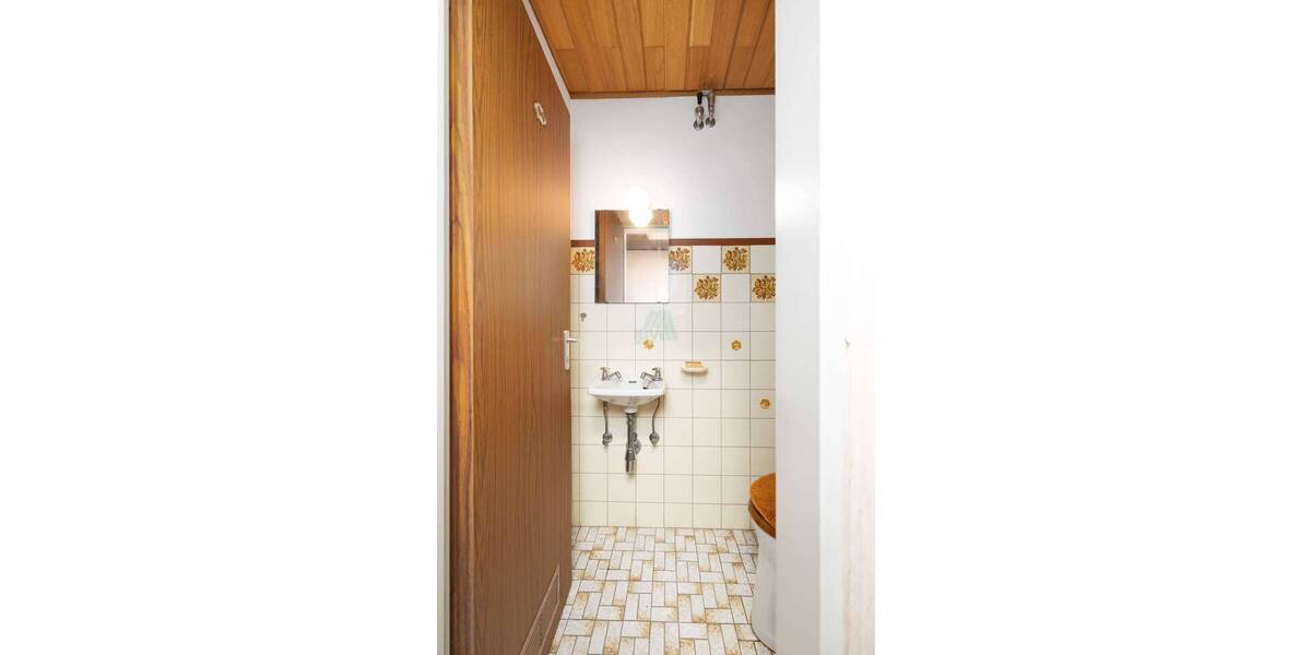 Reihenmittelhaus Amberg - 5 Zimmer, 106 m&sup2;, 375.000&euro; | Angebot:26319059