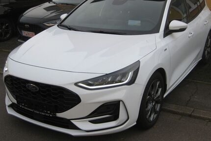 Ford Focus 22.500 km 24.600 &euro; Schoden 54441