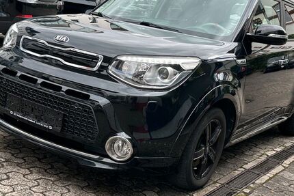 Kia Soul 82.300 km 12.600 &euro; Limburg 65549