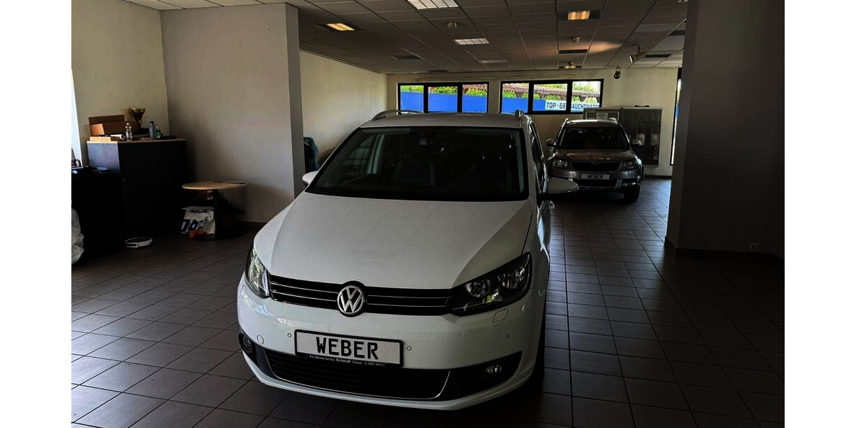 VW Touran 170.000 km 7.999 &euro; Hessisch Lichtenau 37235