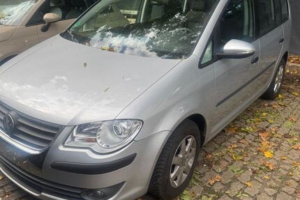 VW Touran 65.334 km 6.500 € Mannheim 68309